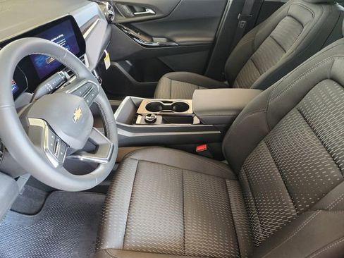 New 2026 Chevrolet Equinox LT FWD image 10