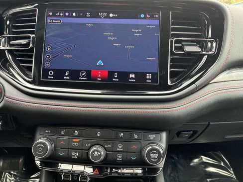 Used 2024 Dodge Durango R/T AWD/4WD image 20