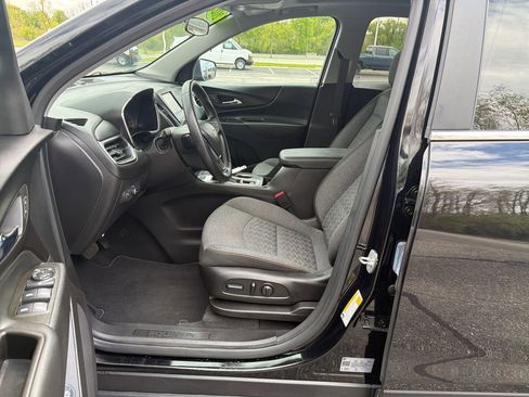 Used 2023 Chevrolet Equinox LT AWD/4WD image 10