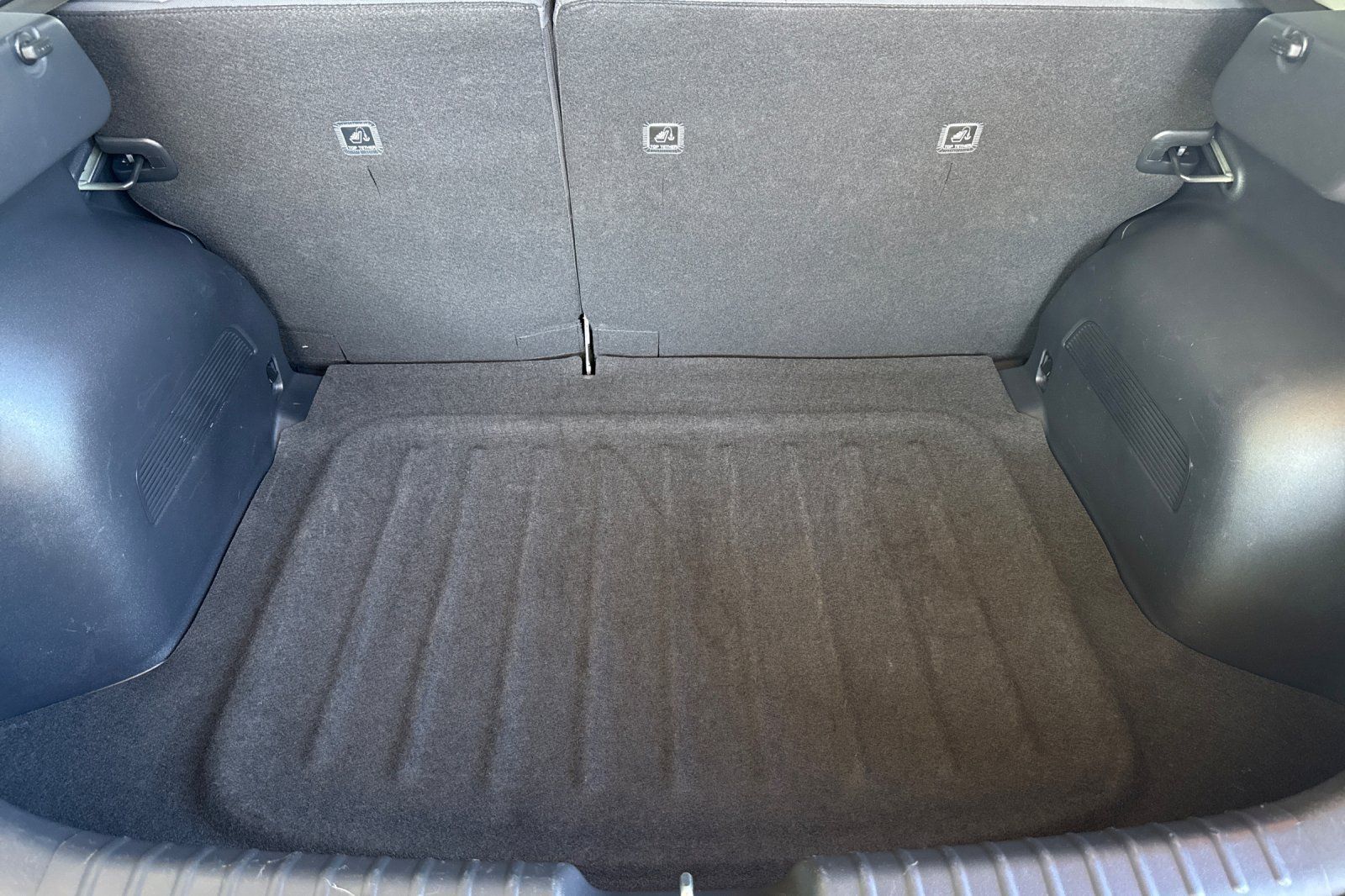 Used 2025 Kia Niro LX FWD image 15