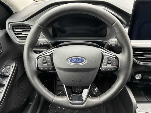 Used 2025 Ford Escape Platinum AWD/4WD image 11
