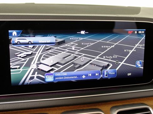 Used 2025 Mercedes-Benz GLS 450 GLS 450 image 22