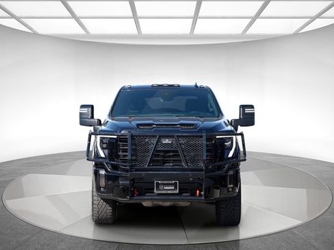 Used 2024 GMC Sierra 2500 AT4X AWD/4WD image 7