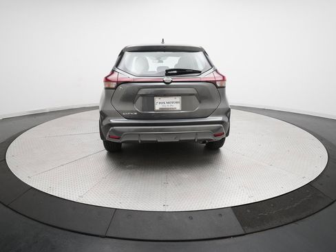 Used 2022 Nissan Kicks S image 25