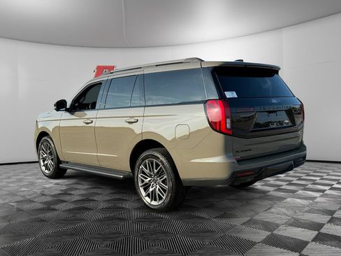 New 2026 Ford Expedition Platinum w/ Stealth Appearance Package AWD/4WD image 5