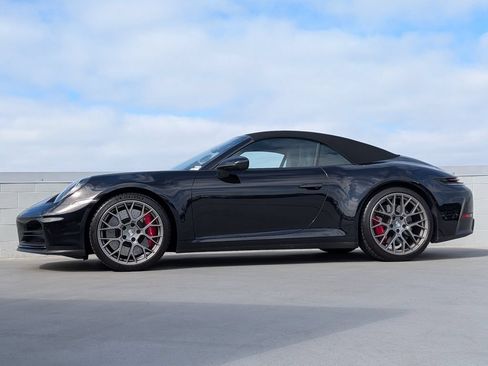 Certified 2026 Porsche 911 Carrera S RWD image 2