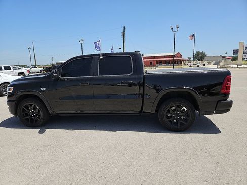 Used 2026 RAM 1500 Limited AWD/4WD image 3