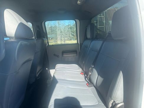 Used 2015 Ford F550 Crew Cab DRW 2WD image 15