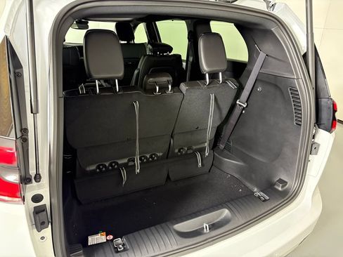 New 2026 Chrysler Pacifica Select FWD image 34