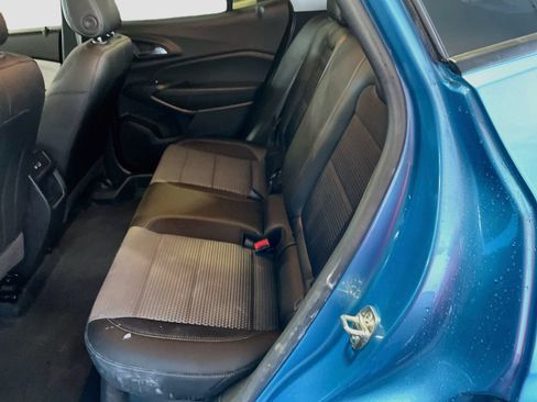 Used 2026 Chevrolet Trax LT FWD image 22