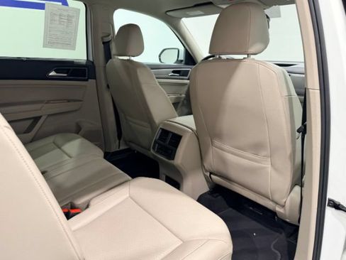 Used 2018 Volkswagen Atlas SE AWD/4WD image 33