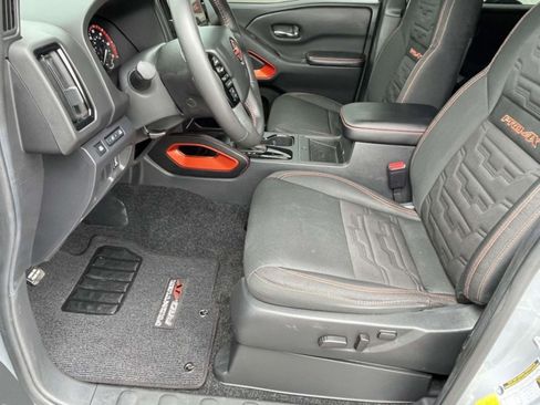 Used 2025 Nissan Frontier PRO-4X w/ Pro Convenience Package AWD/4WD image 21