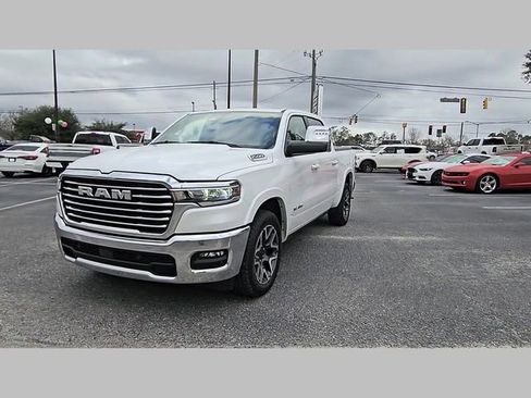 Used 2026 RAM 1500 Laramie image 19