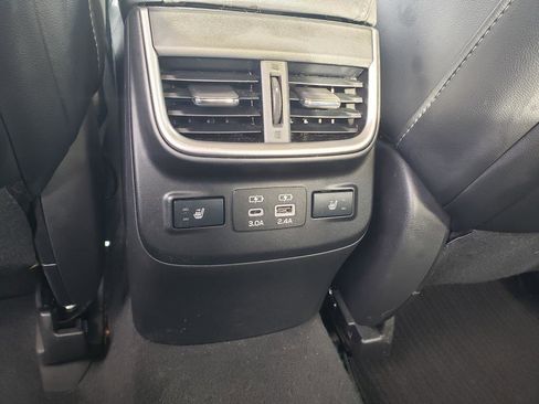 Used 2024 Subaru Legacy Limited image 19