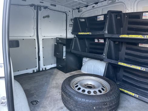 Used 2018 Mercedes-Benz Metris image 16