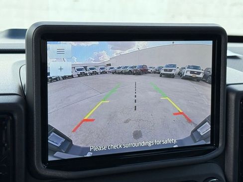 Used 2023 Ford Bronco Sport Badlands image 8