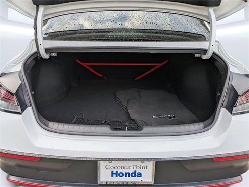 Used 2025 Hyundai Elantra N image 14