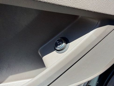 Used 2019 Chevrolet Traverse LT w/ LPO, Floor Liner Package AWD/4WD image 36