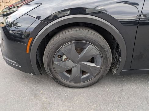 Used 2024 Toyota Prius LE image 13