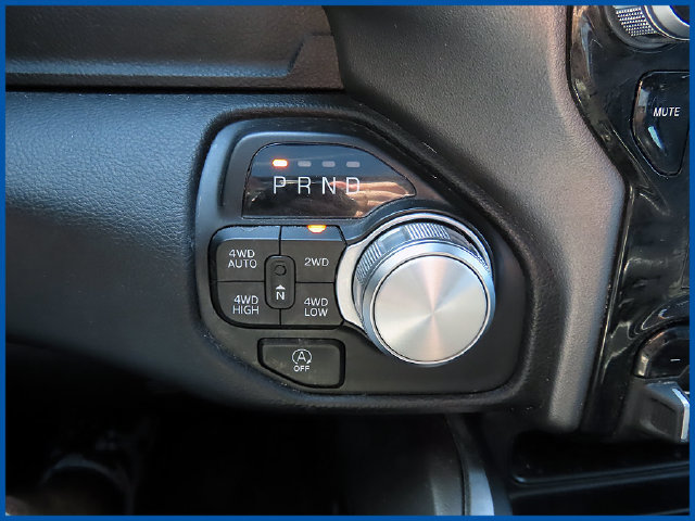 Used 2023 RAM 1500 Laramie AWD/4WD image 18