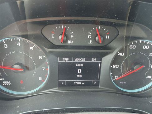 Used 2021 Chevrolet Malibu LS FWD image 10