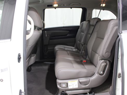 Used 2013 Honda Odyssey Touring image 20