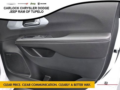 New 2026 Chrysler Pacifica Limited image 38