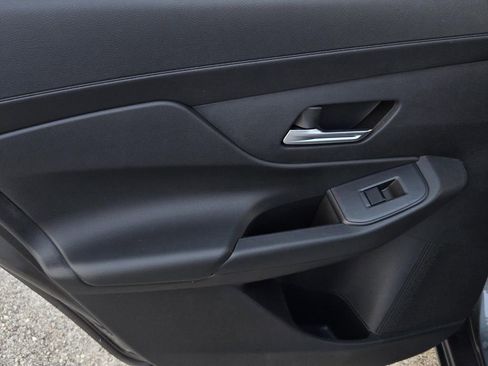 New 2026 Nissan Sentra SV image 9