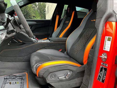 Used 2023 Lamborghini Urus Performante AWD/4WD image 20