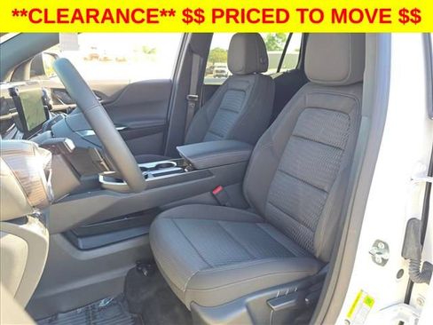 New 2026 Chevrolet Equinox LT AWD/4WD image 17