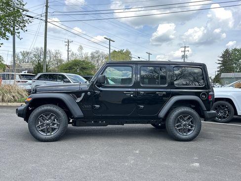 New 2026 Jeep Wrangler Unlimited Sport AWD/4WD image 22