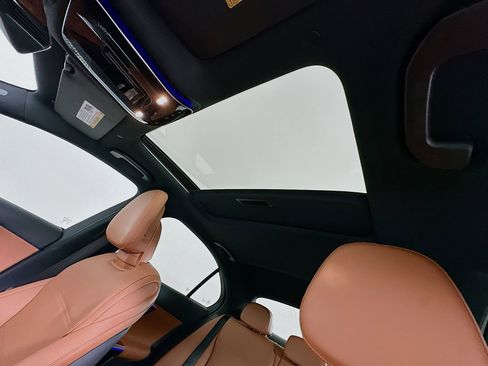 Used 2025 Mercedes-Benz C 300 Sedan image 24