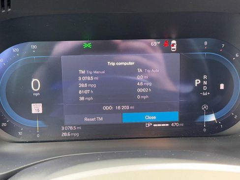 Certified 2025 Volvo XC60 B5 Plus image 20