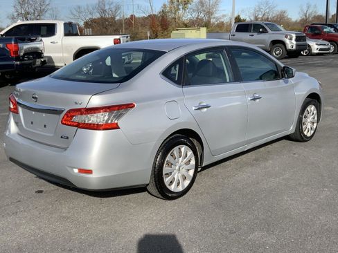Used 2014 Nissan Sentra SV image 9
