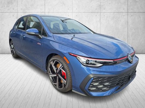 New 2026 Volkswagen GTI SE image 7