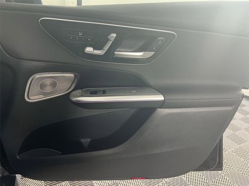 Certified 2026 Mercedes-Benz GLC 300 4MATIC image 29