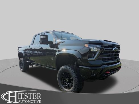 New 2026 Chevrolet Silverado 2500 LTZ w/ Trail Boss Package AWD/4WD image 1