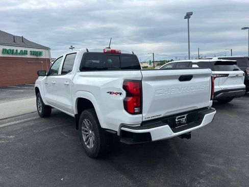 New 2025 Chevrolet Colorado LT w/ LT Convenience Package AWD/4WD image 3