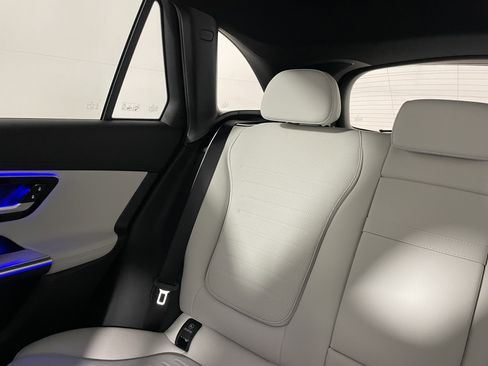 New 2026 Mercedes-Benz GLC 300 image 13