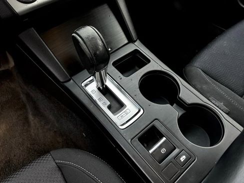 Used 2015 Subaru Legacy 2.5i Premium w/ Moonroof Package image 35