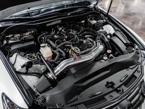 Used 2018 Lexus IS 300 w/ Comfort Package image 57