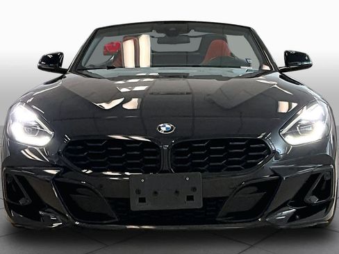 Used 2024 BMW Z4 M40i w/ Premium Package RWD image 3