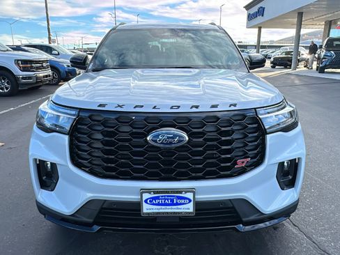 New 2026 Ford Explorer ST w/ Sun And Sound Package image 8