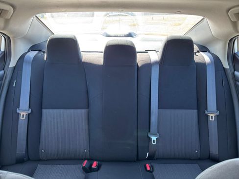 Used 2025 Nissan Sentra SV FWD image 28
