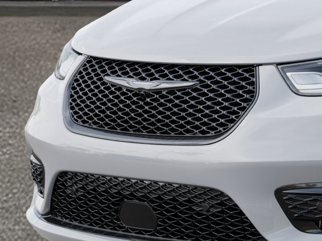 New 2026 Chrysler Pacifica Select w/ S Appearance Package FWD image 11