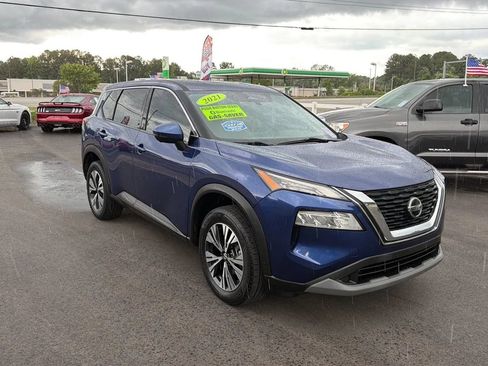 Used 2021 Nissan Rogue SV FWD image 7