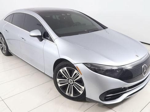 Used 2022 Mercedes-Benz EQS 450+ Sedan image 24