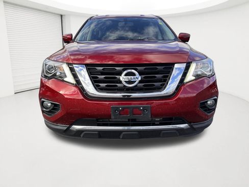 Used 2019 Nissan Pathfinder SL image 8