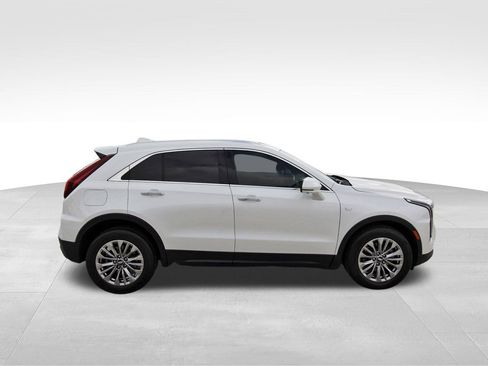 Used 2024 Cadillac XT4 Premium Luxury w/ Active Safety Package image 5