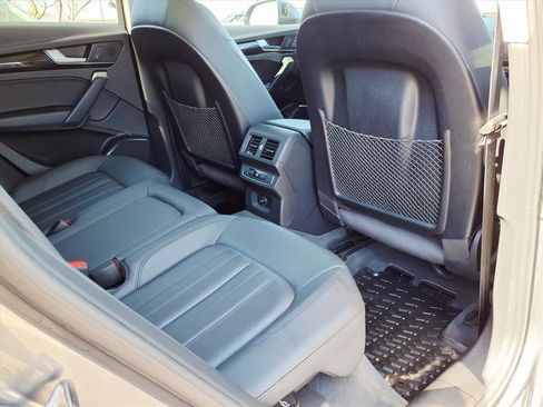 Used 2020 Audi Q5 2.0T Premium w/ Convenience Package image 13